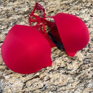 Victoria Secrets Bra